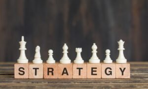 Read more about the article Why Strategic Thinking Sets Great Leaders Apart