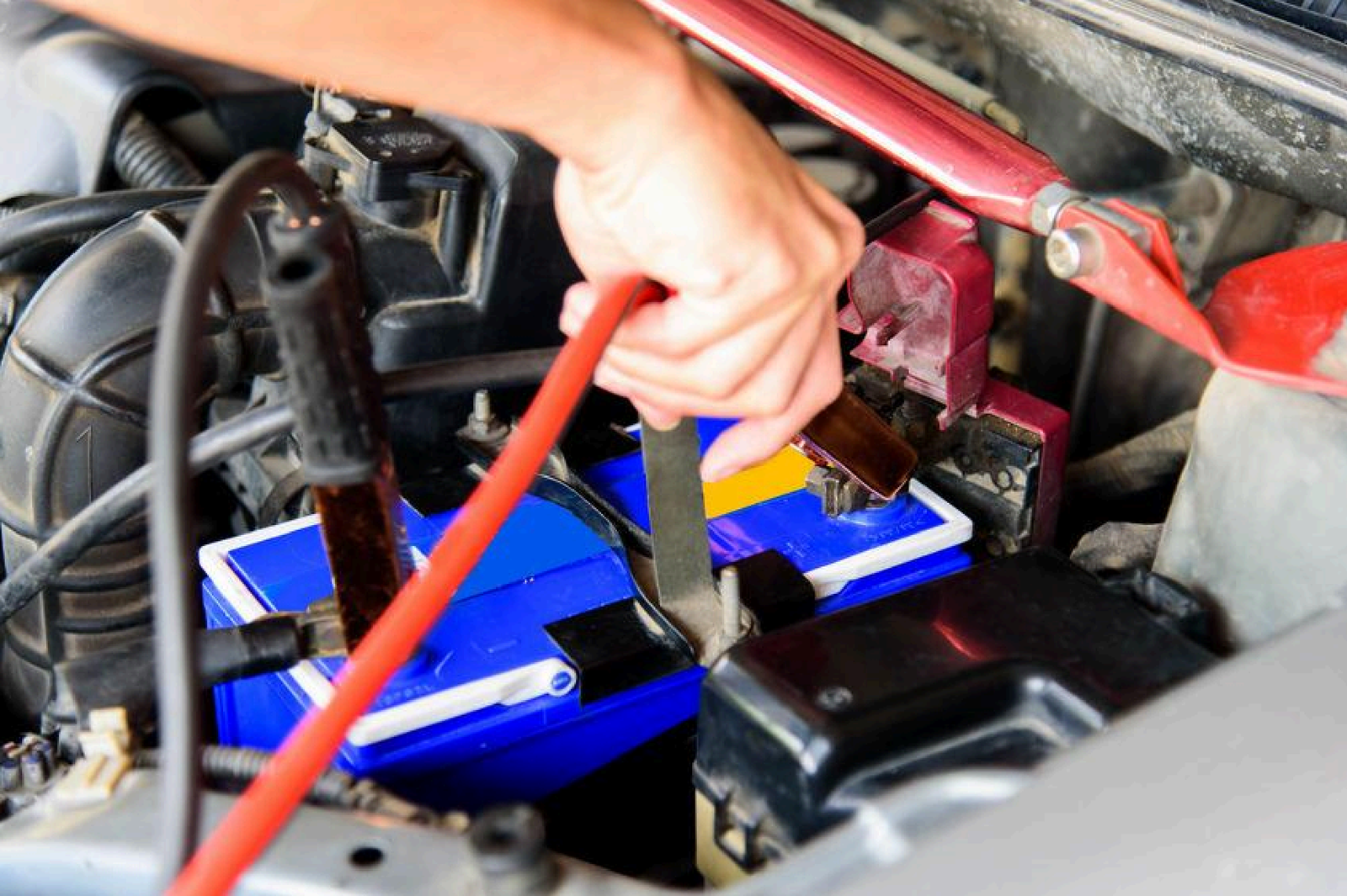 Why Durable Telescopic Slides are Vital forExternal Battery Trays